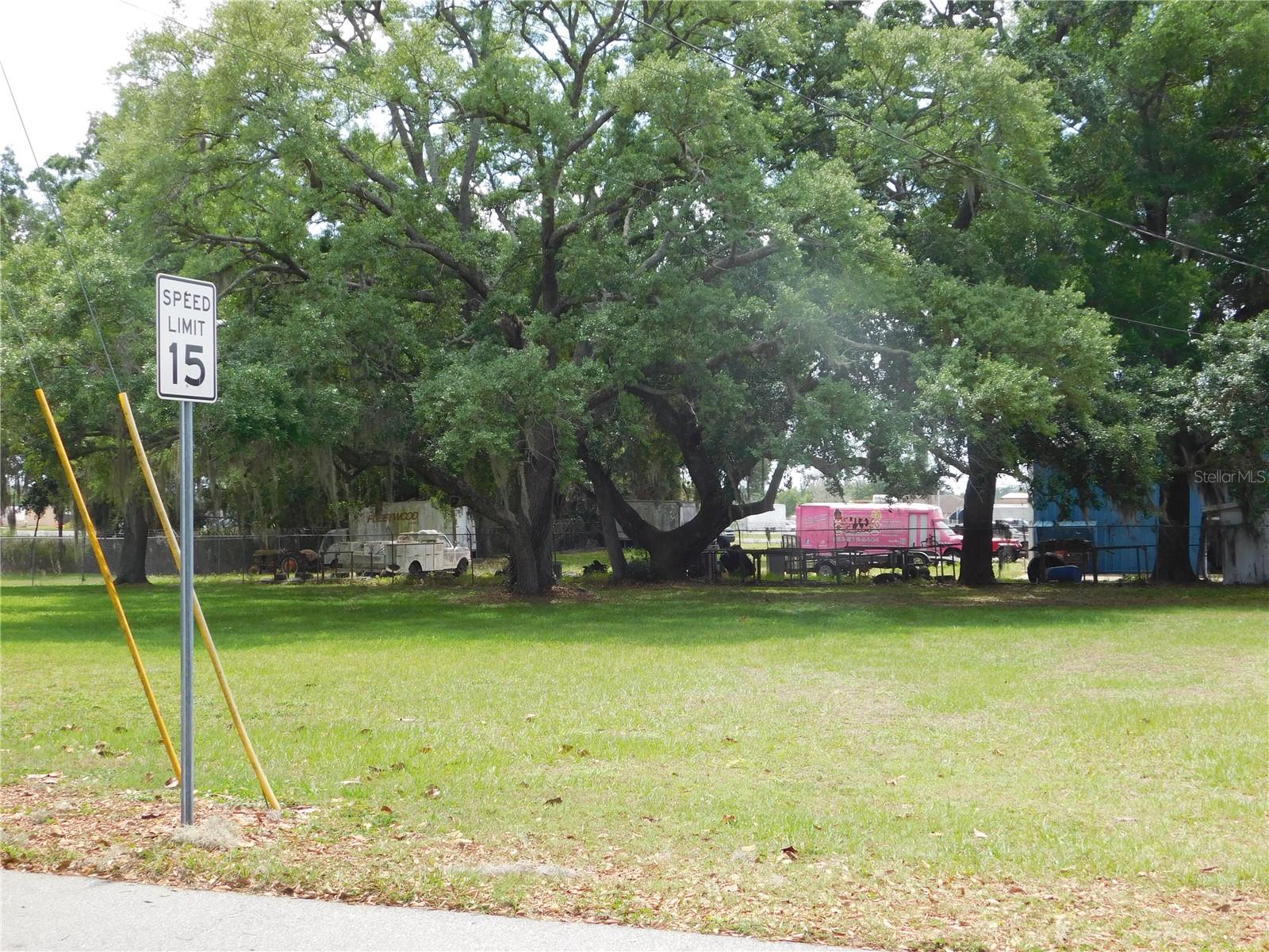 Image 6 of 8 For 00 Moss Avenue