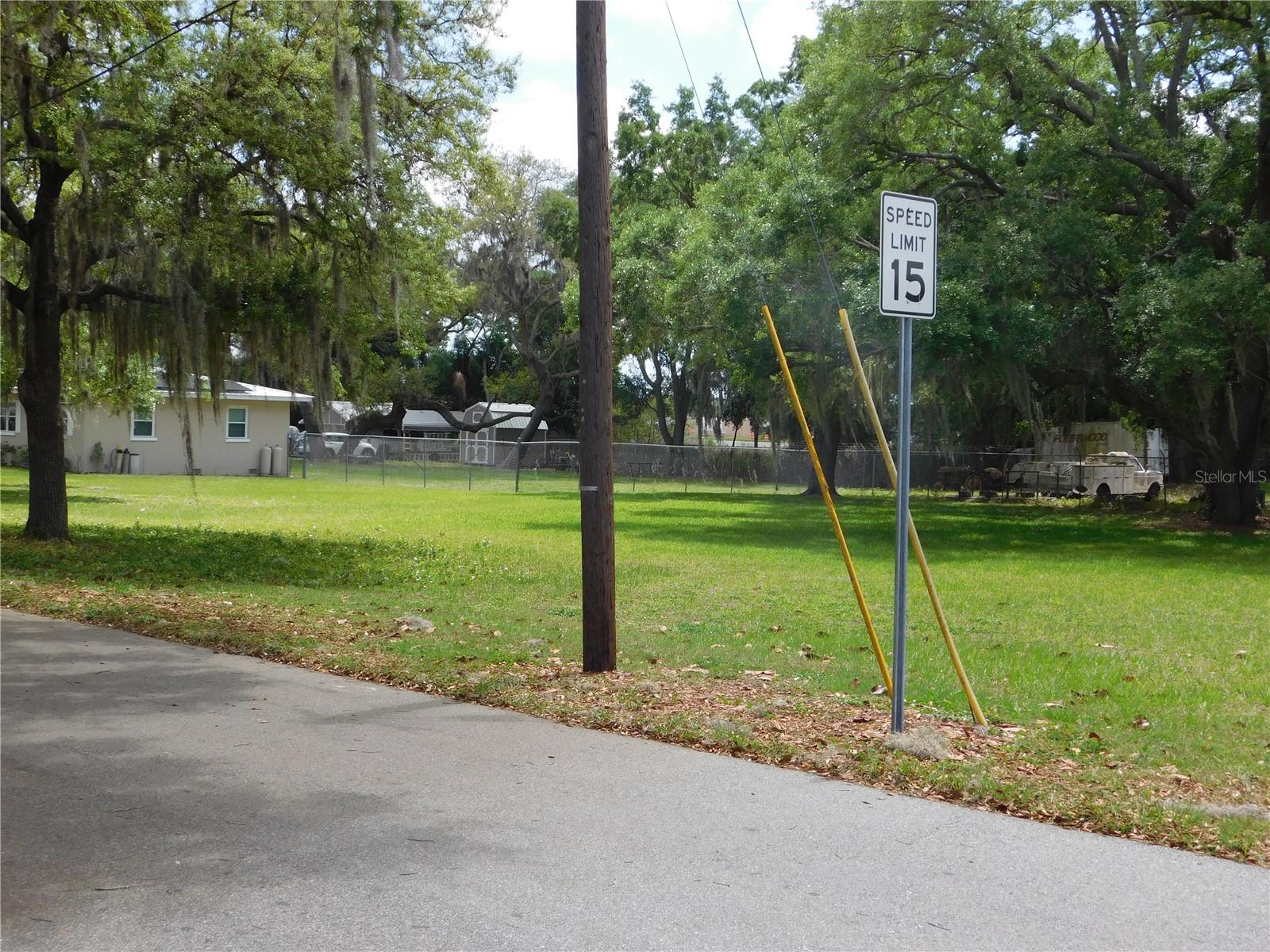 Image 7 of 8 For 00 Moss Avenue