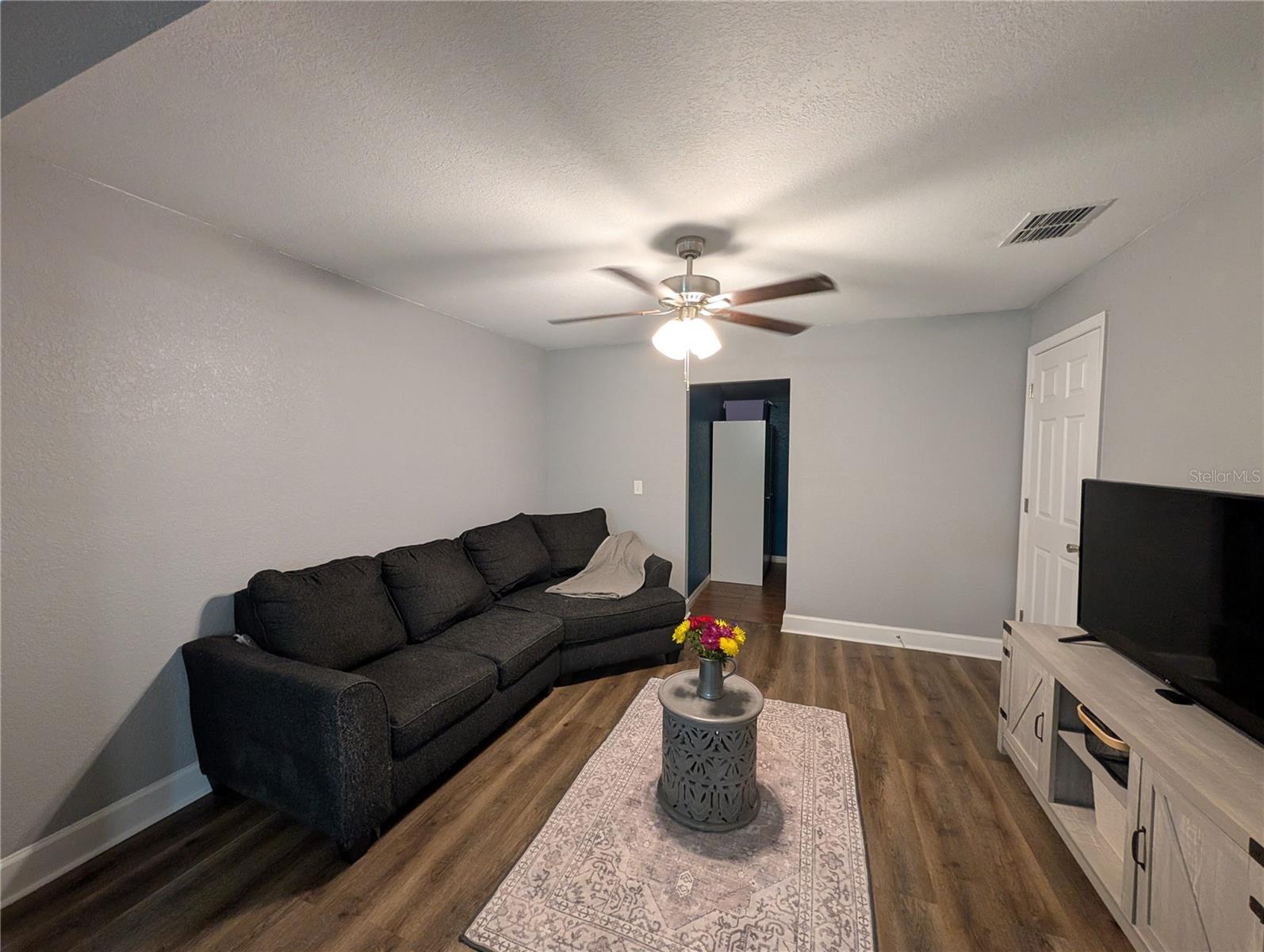 Image 34 of 64 For 739 Center Street