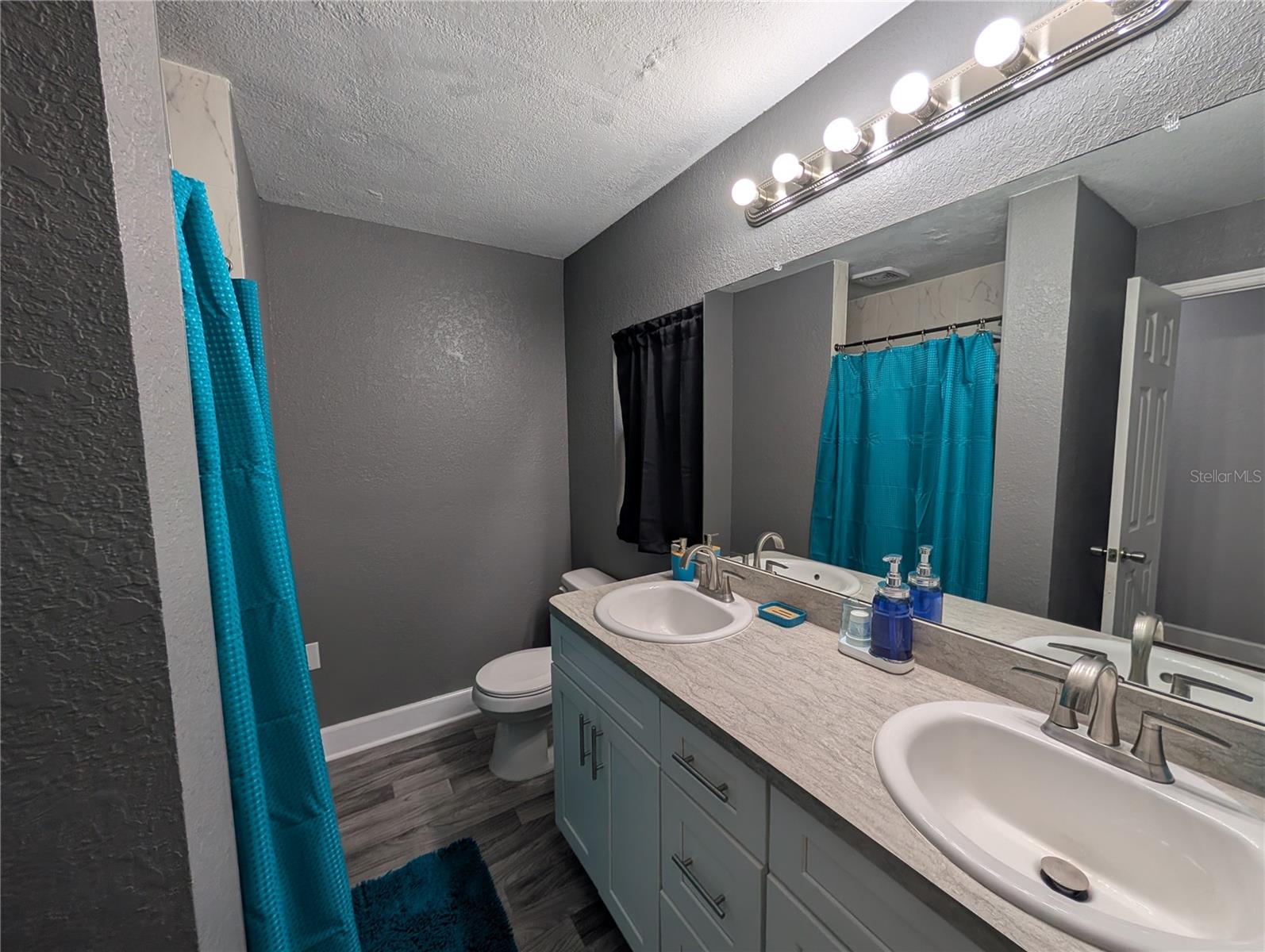 Image 52 of 64 For 739 Center Street