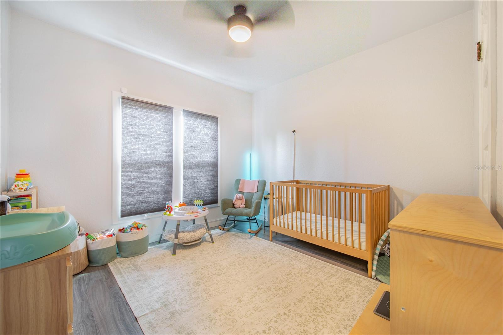 Image 29 of 38 For 1124 Avenue F