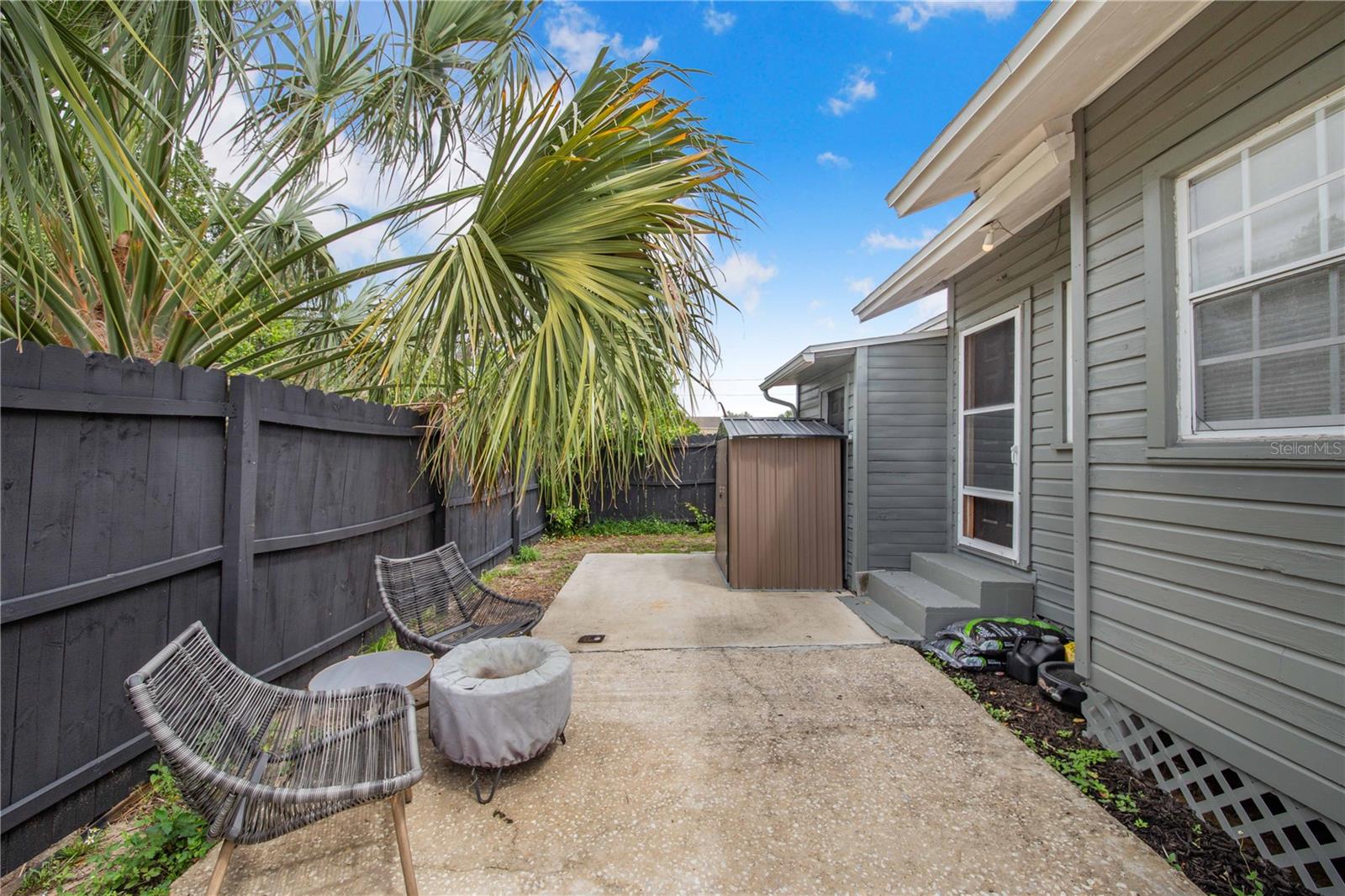 Image 31 of 38 For 1124 Avenue F