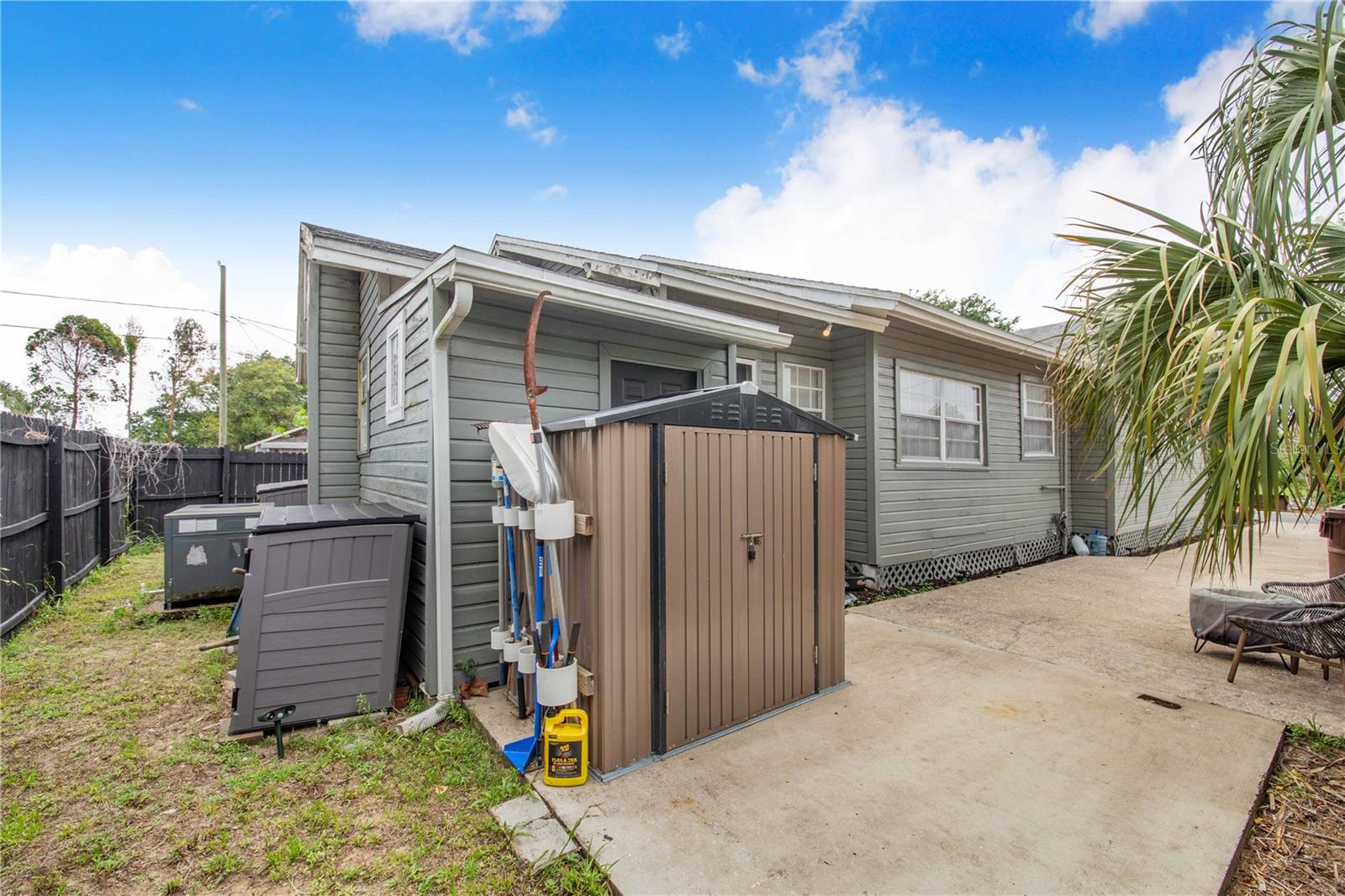 Image 32 of 38 For 1124 Avenue F