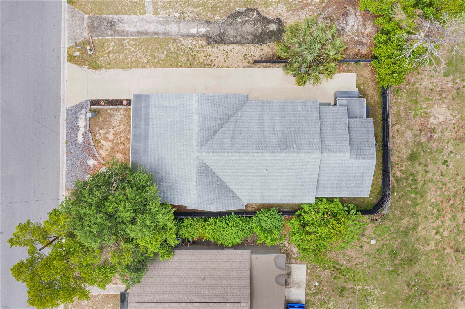 Image 35 of 38 For 1124 Avenue F