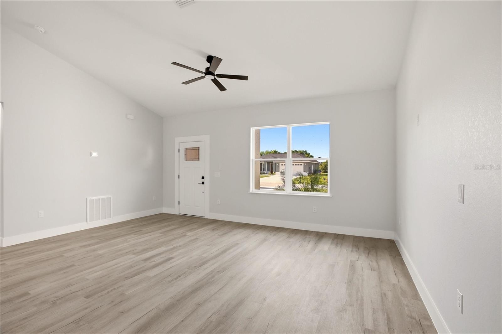 Image 2 of 32 For 1313 Blue Heron Drive