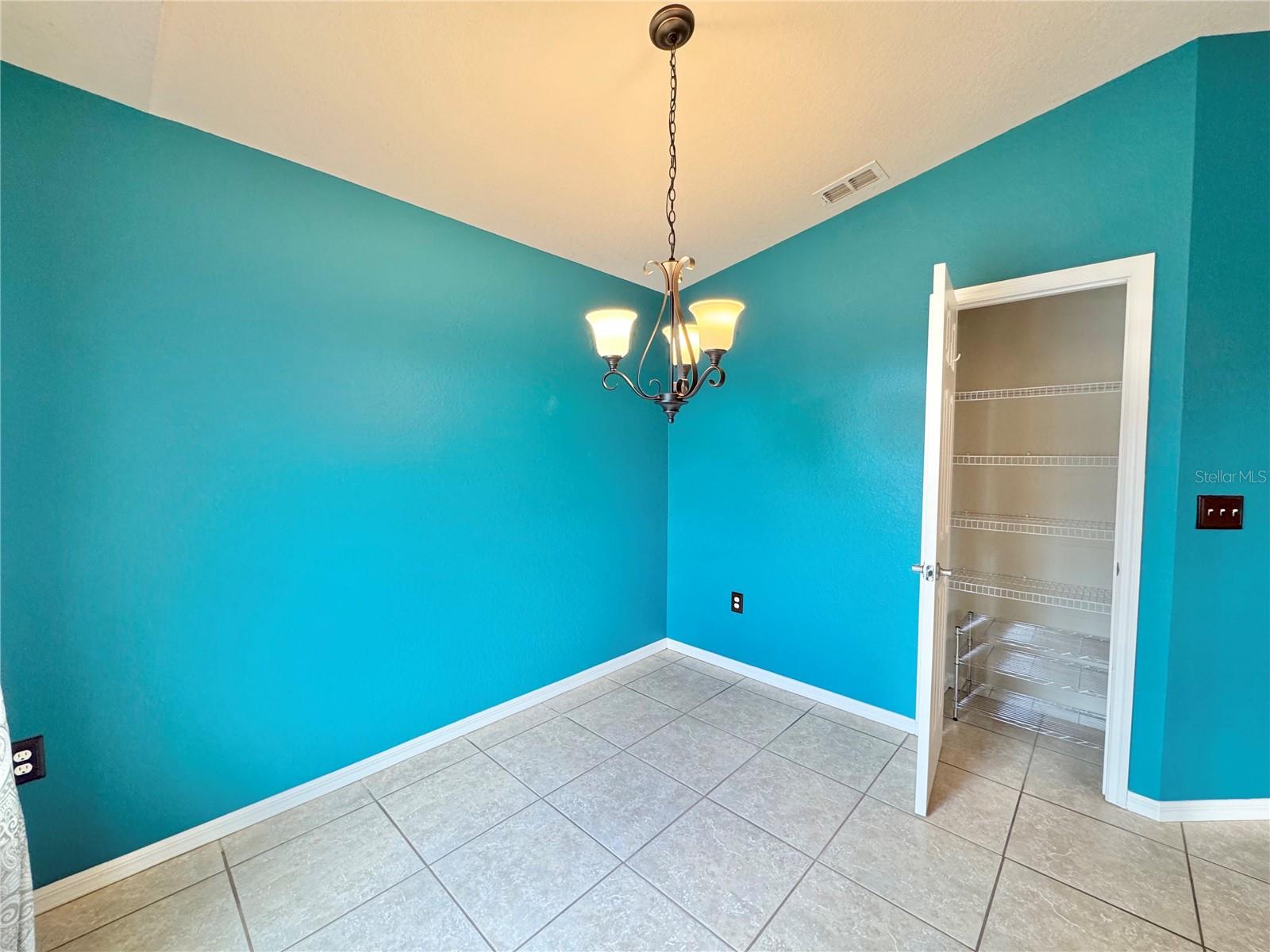 Image 11 of 39 For 4741 Mandolin Loop