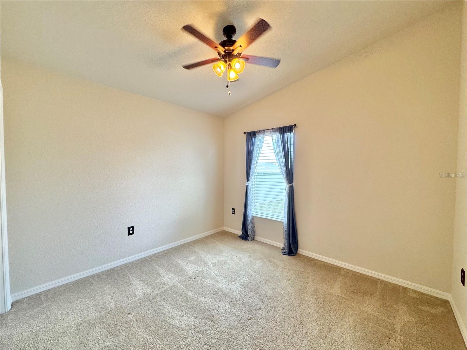 Image 29 of 39 For 4741 Mandolin Loop