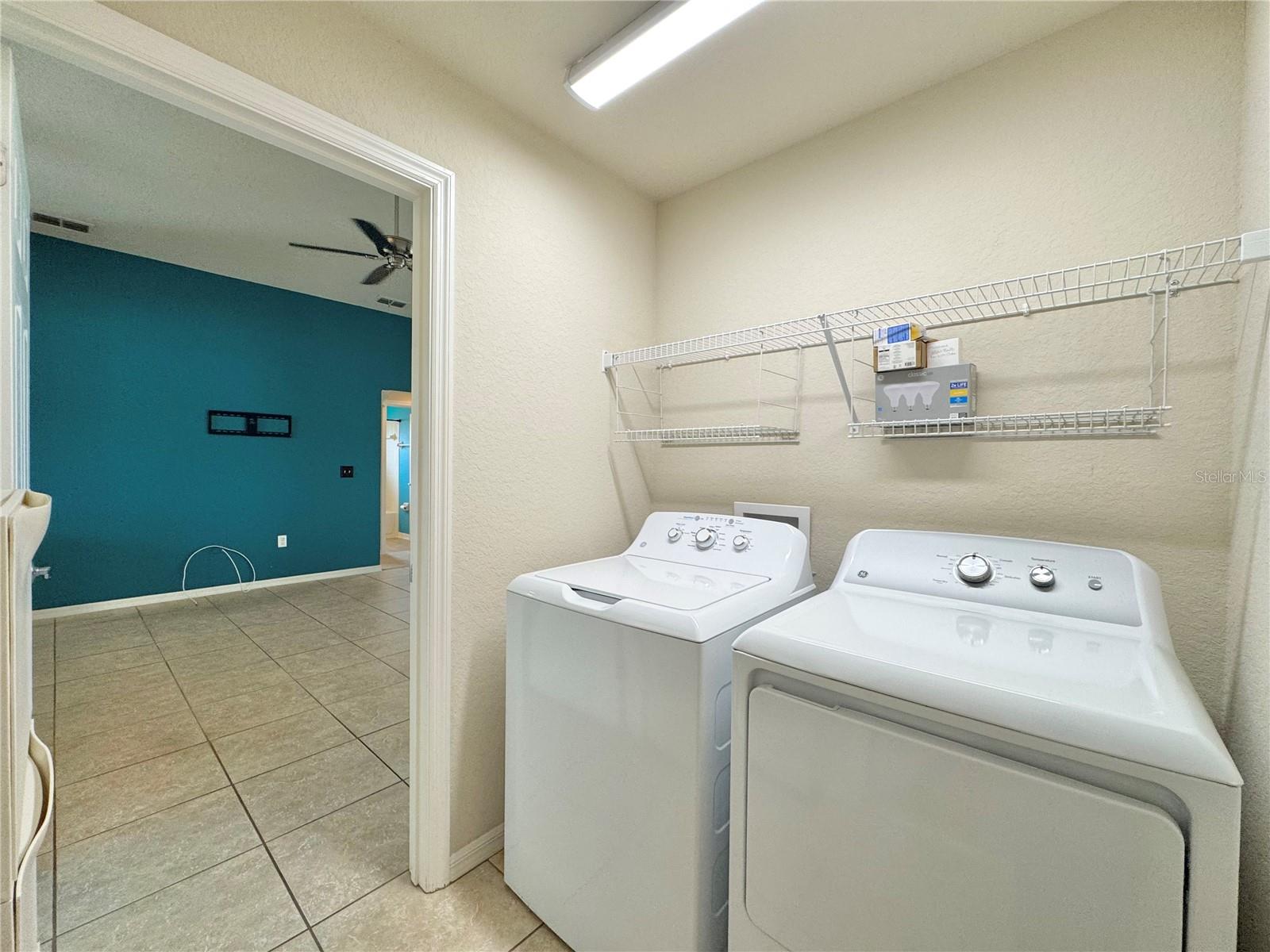 Image 32 of 39 For 4741 Mandolin Loop