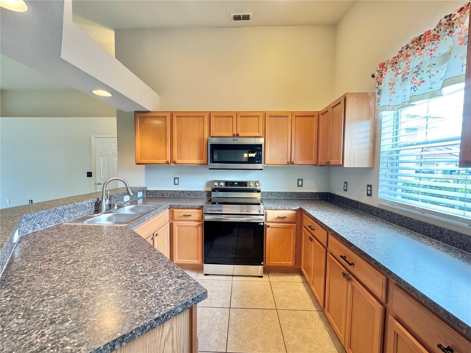 Image 7 of 39 For 4741 Mandolin Loop