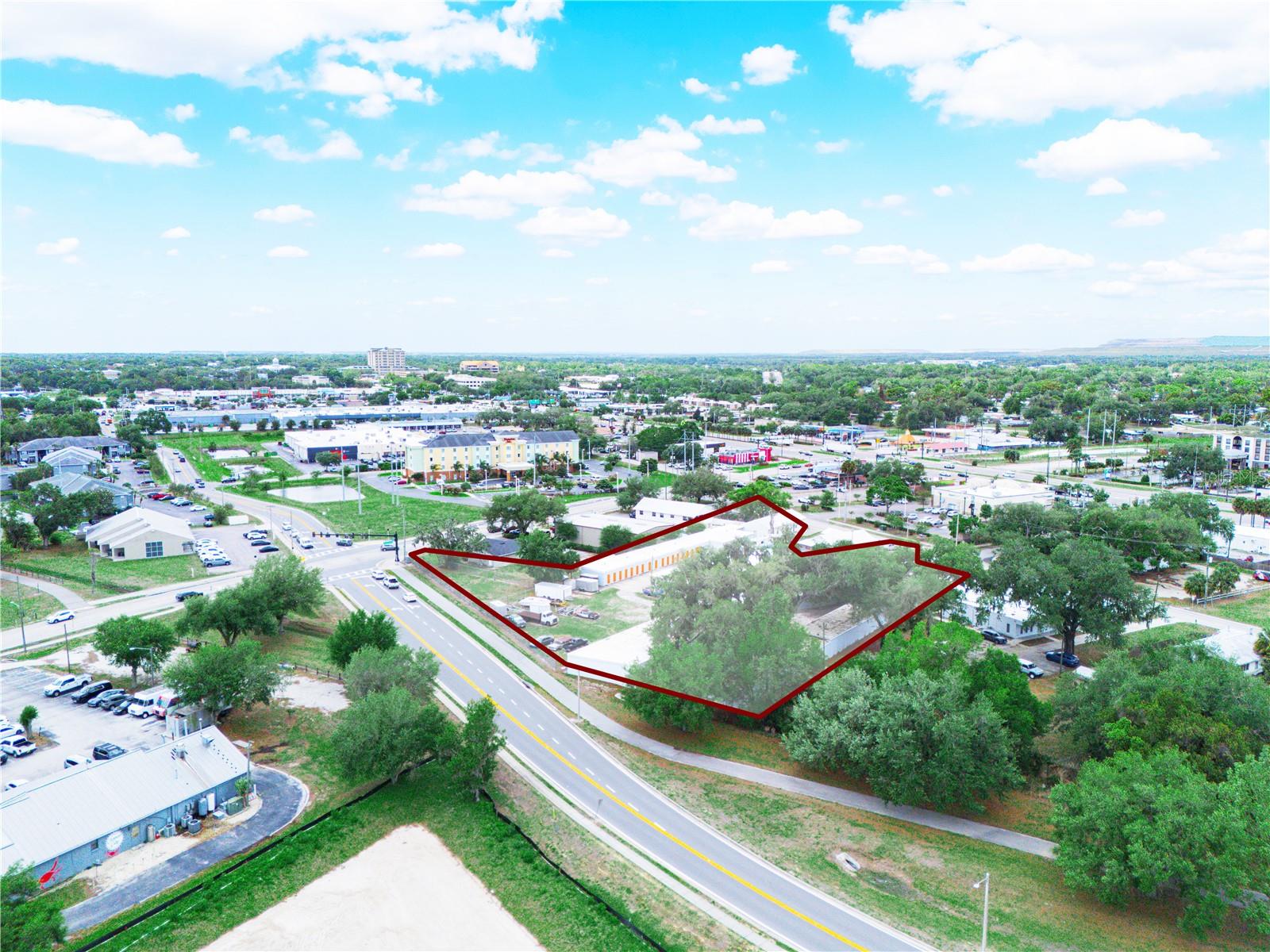 Image 7 of 9 For 1590 Park Avenue