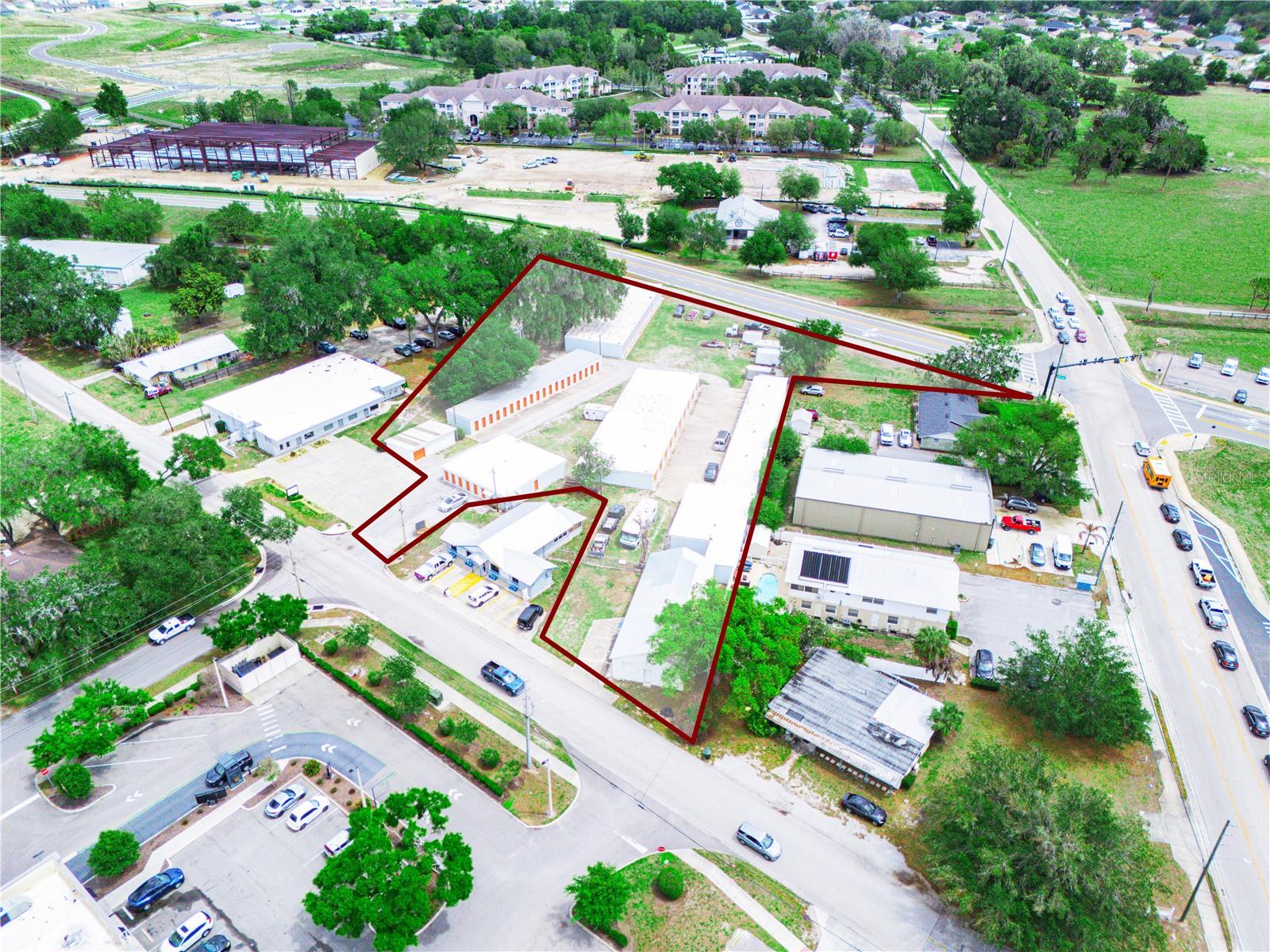 Image 8 of 9 For 1590 Park Avenue