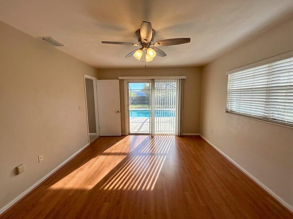 Image 16 of 22 For 116 Holmes Place