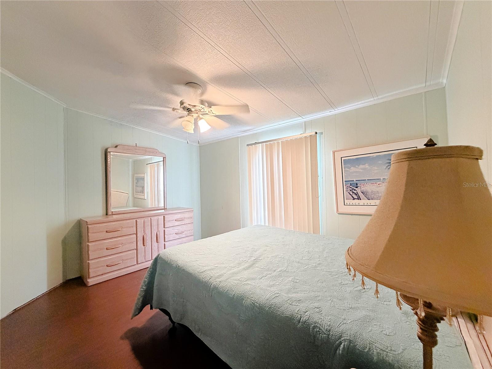 Image 12 of 17 For 7139 Alamanda Boulevard W