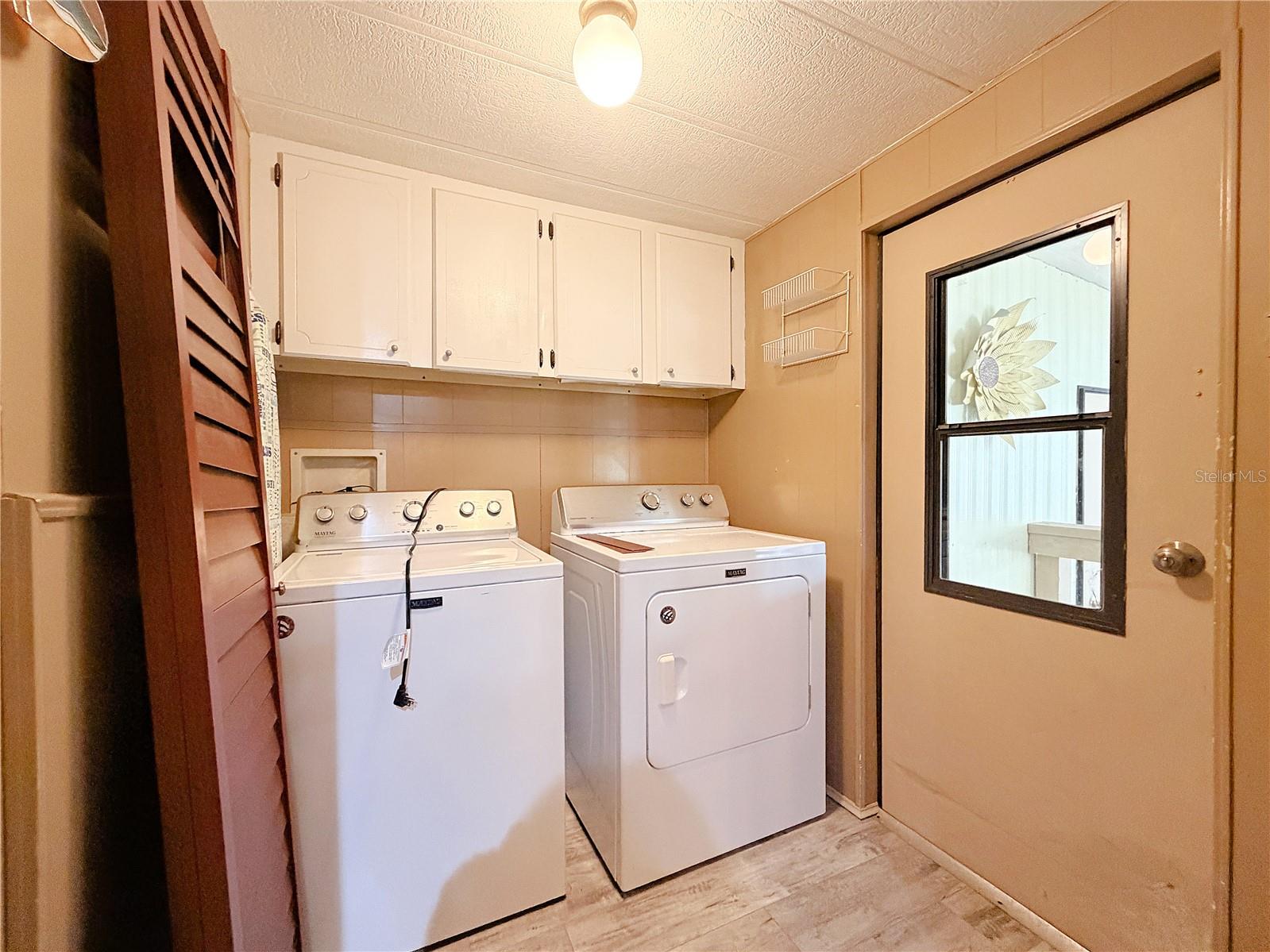 Image 14 of 17 For 7139 Alamanda Boulevard W