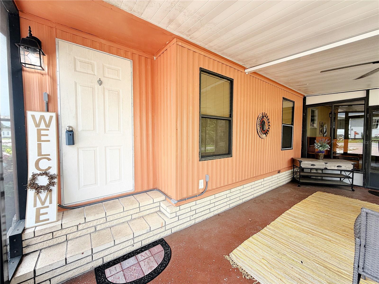 Image 3 of 17 For 7139 Alamanda Boulevard W