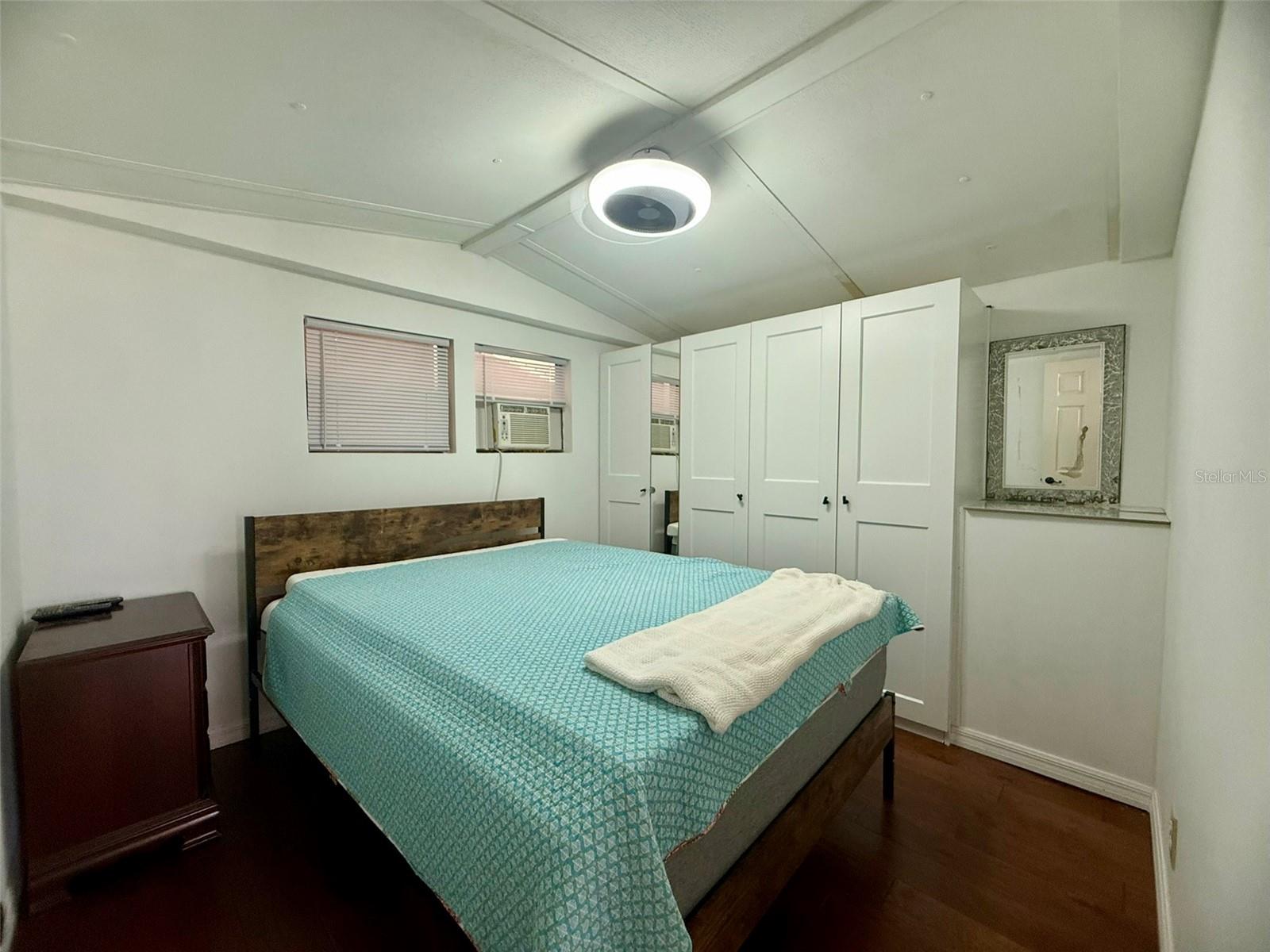 Image 12 of 27 For 205 Pansy Street