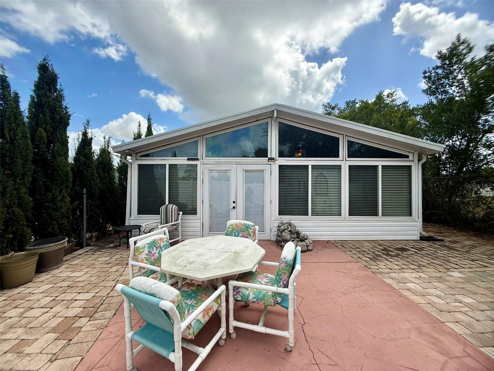 Image 23 of 27 For 205 Pansy Street