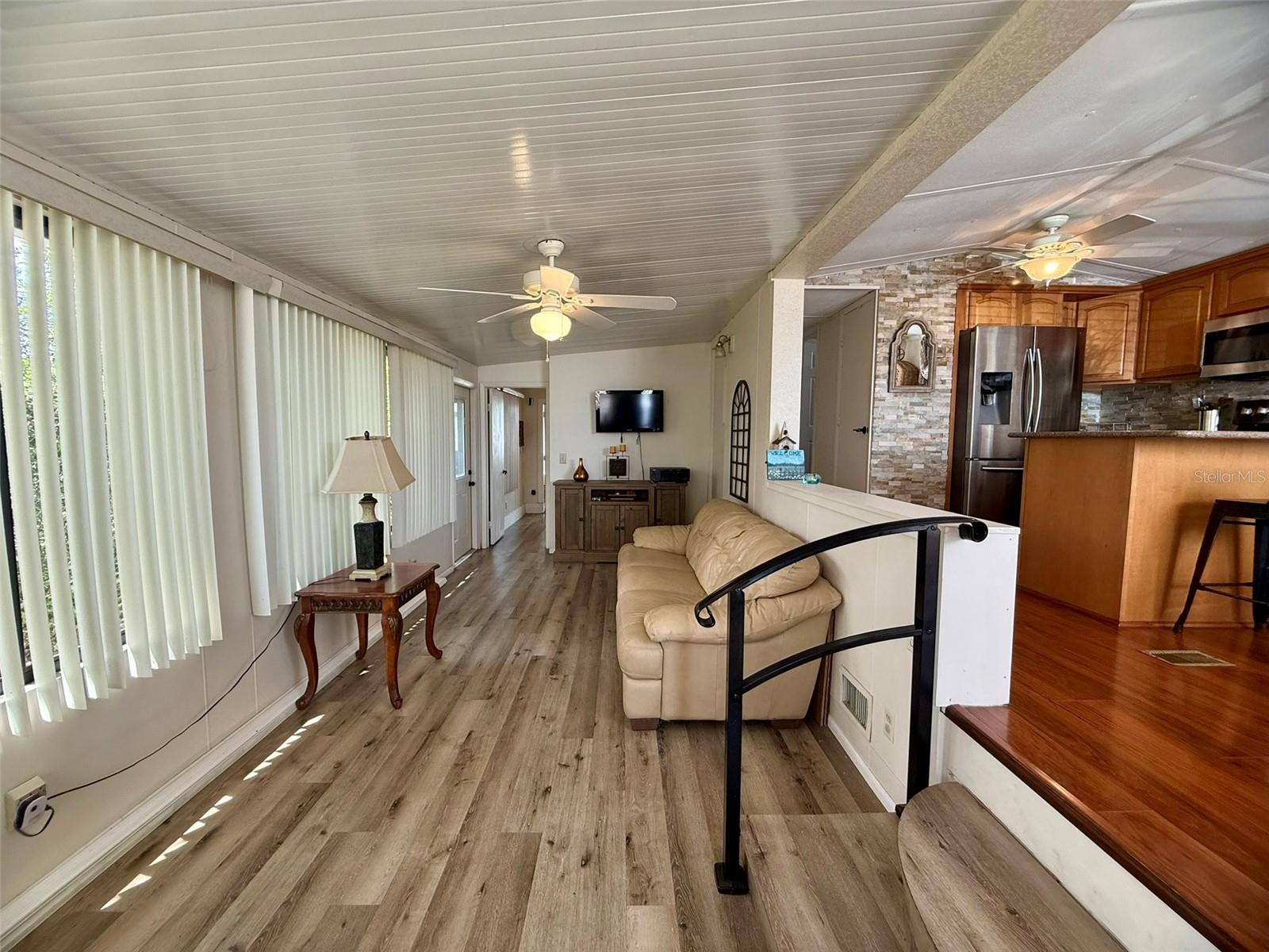 Image 3 of 27 For 205 Pansy Street