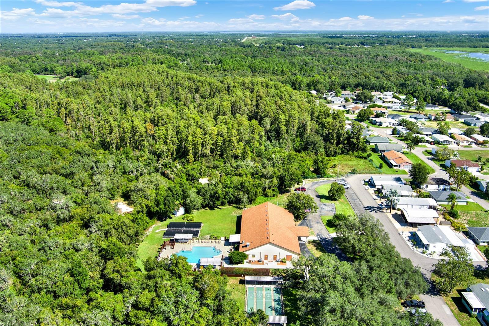 Image 38 of 39 For 4241 Alamanda Boulevard