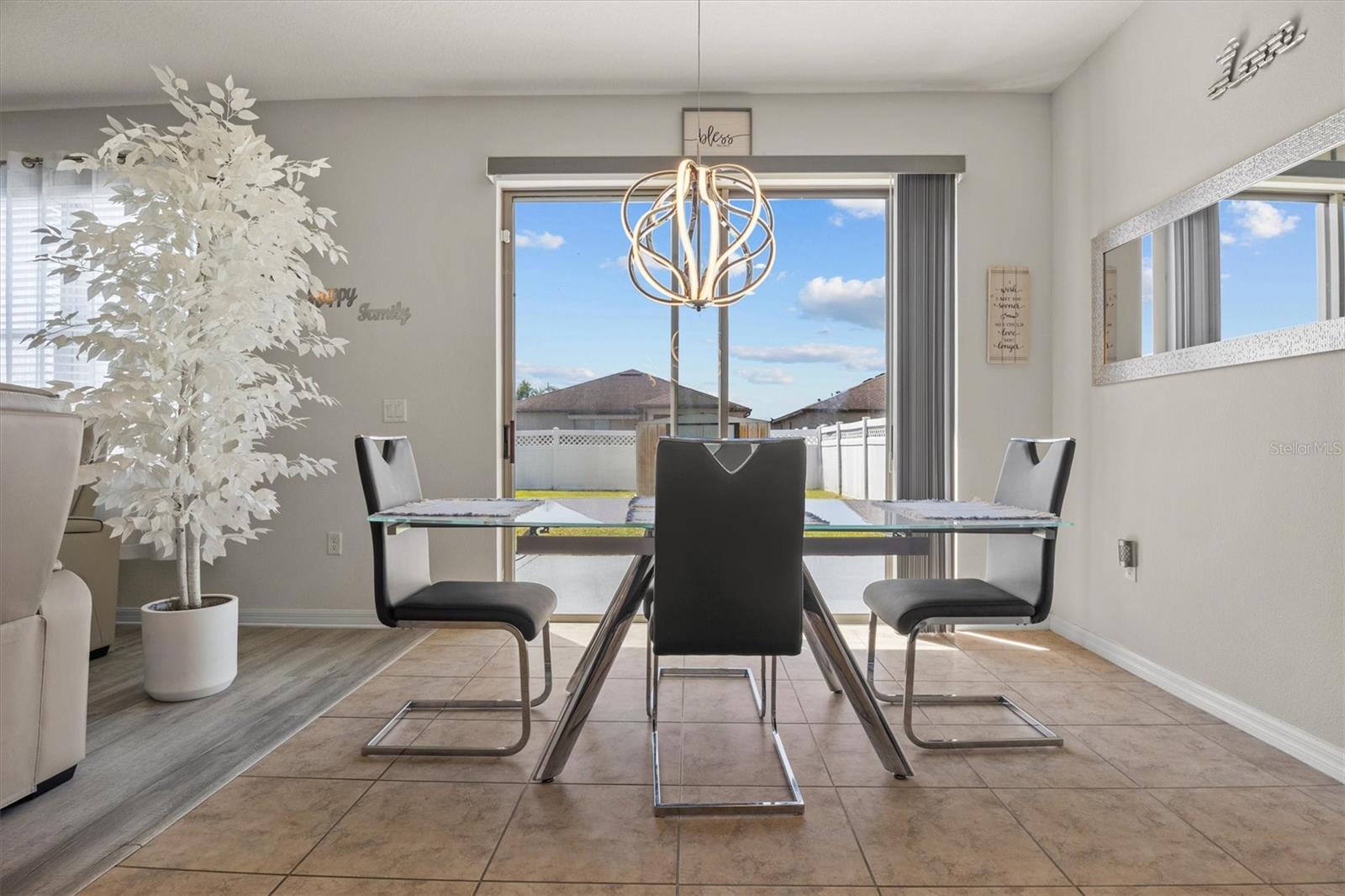 Image 13 of 26 For 8846 Conway Road