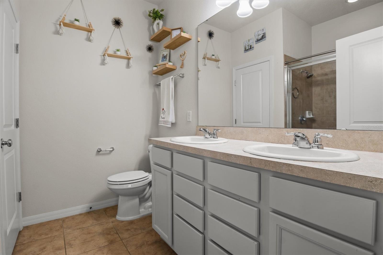 Image 18 of 26 For 8846 Conway Road