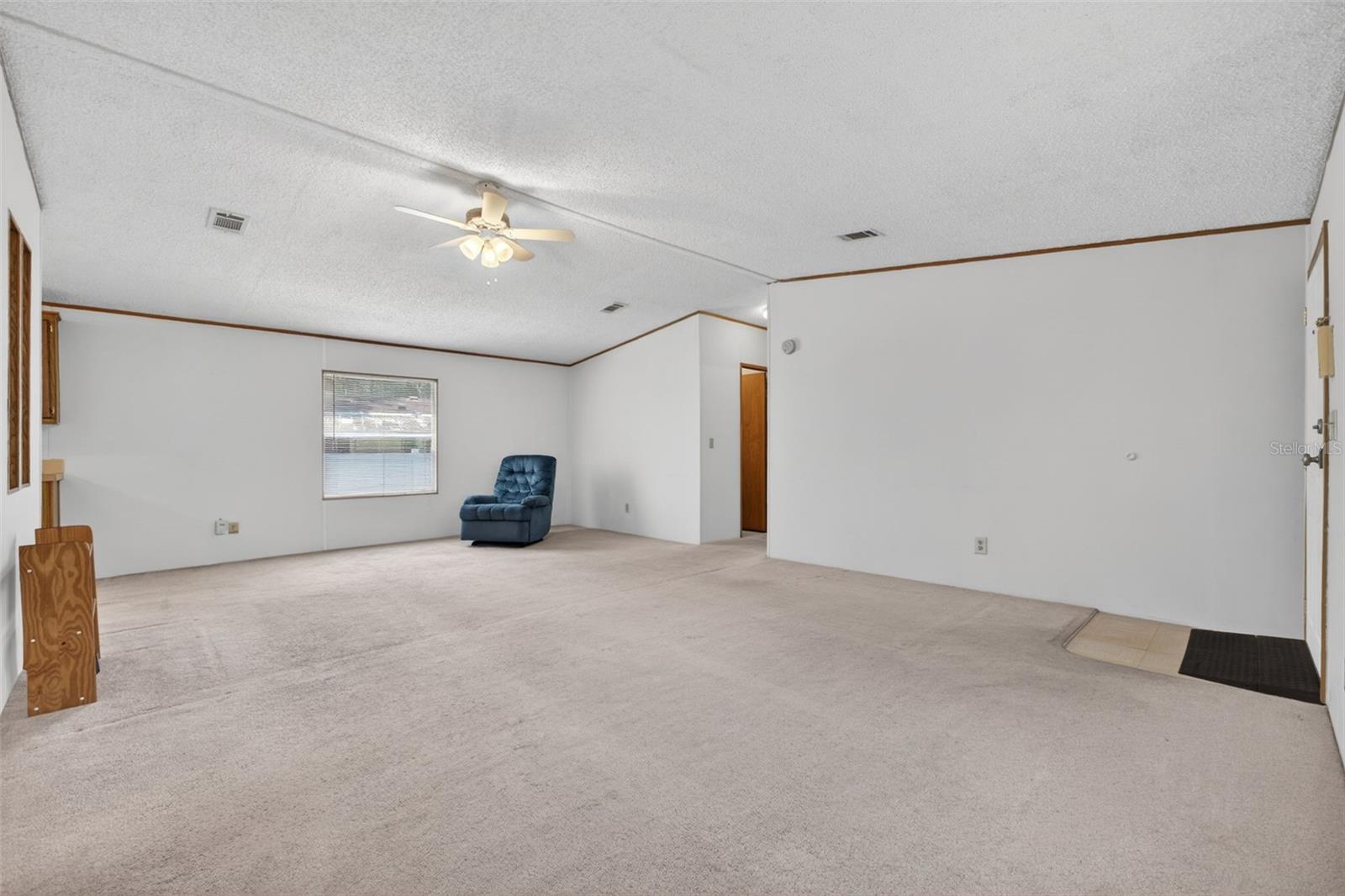 Image 12 of 69 For 5892 Fox Haven Drive