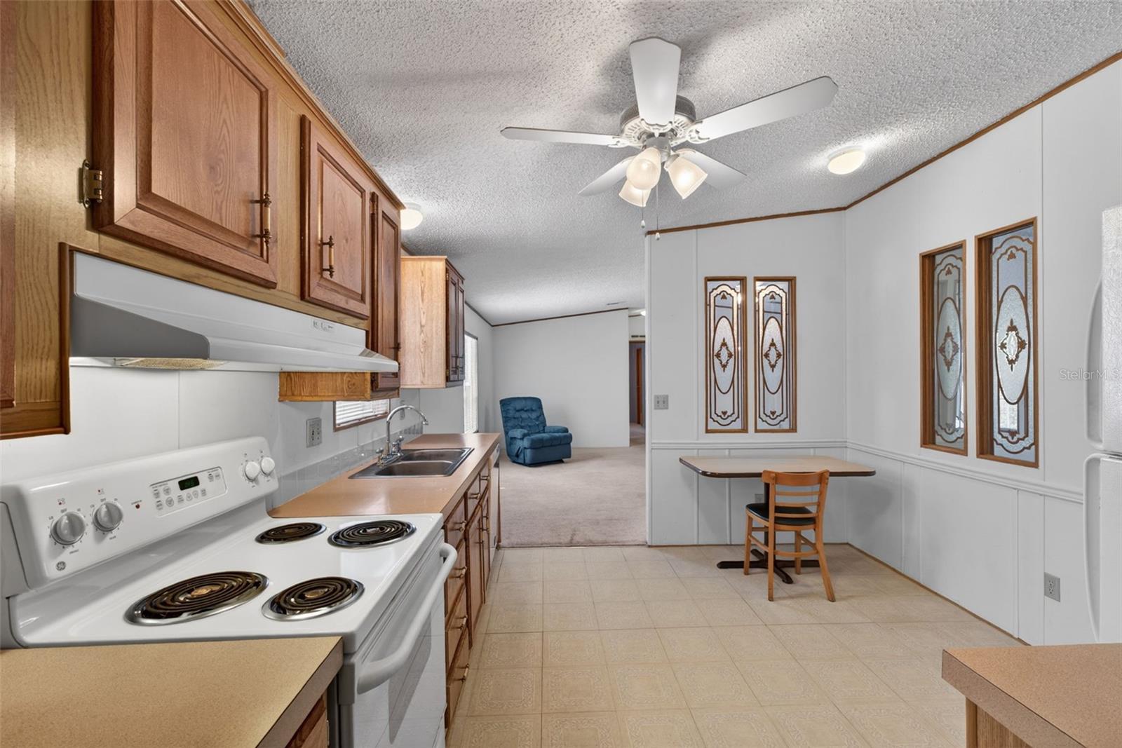 Image 20 of 69 For 5892 Fox Haven Drive