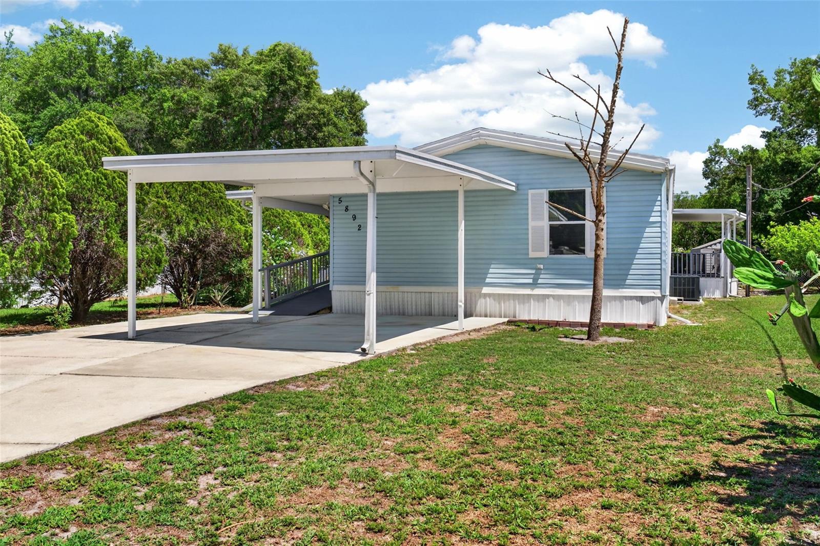 Image 4 of 69 For 5892 Fox Haven Drive