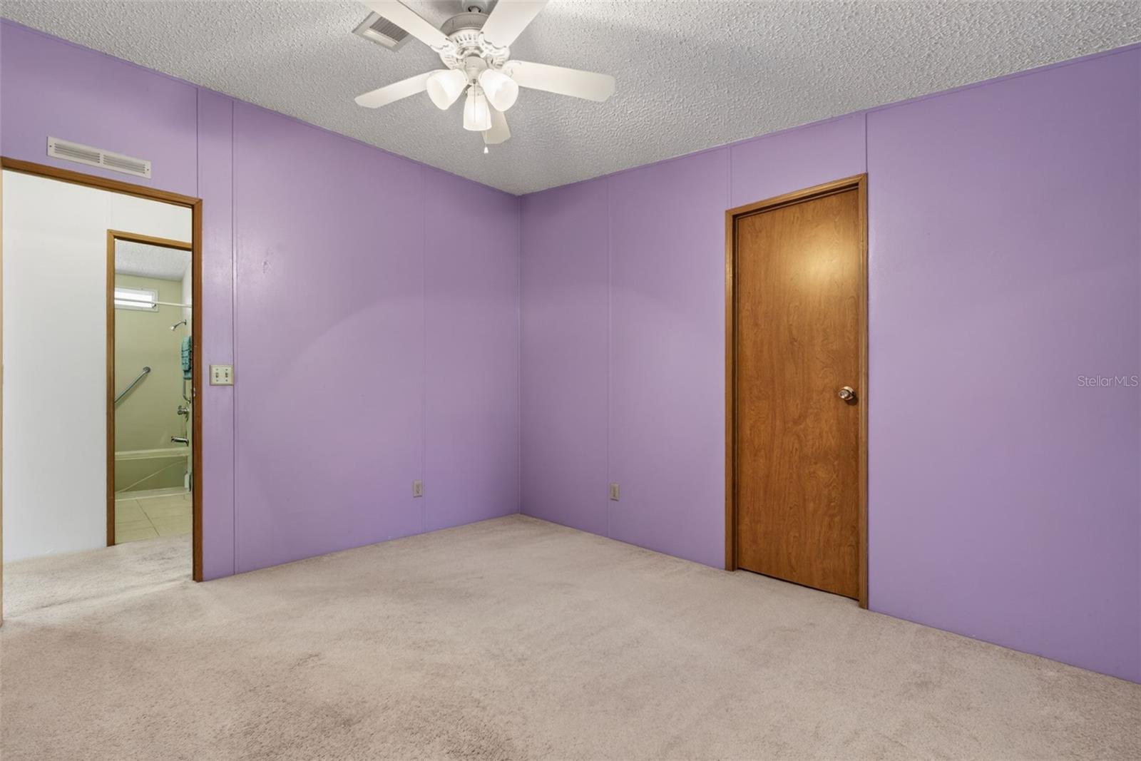 Image 43 of 69 For 5892 Fox Haven Drive