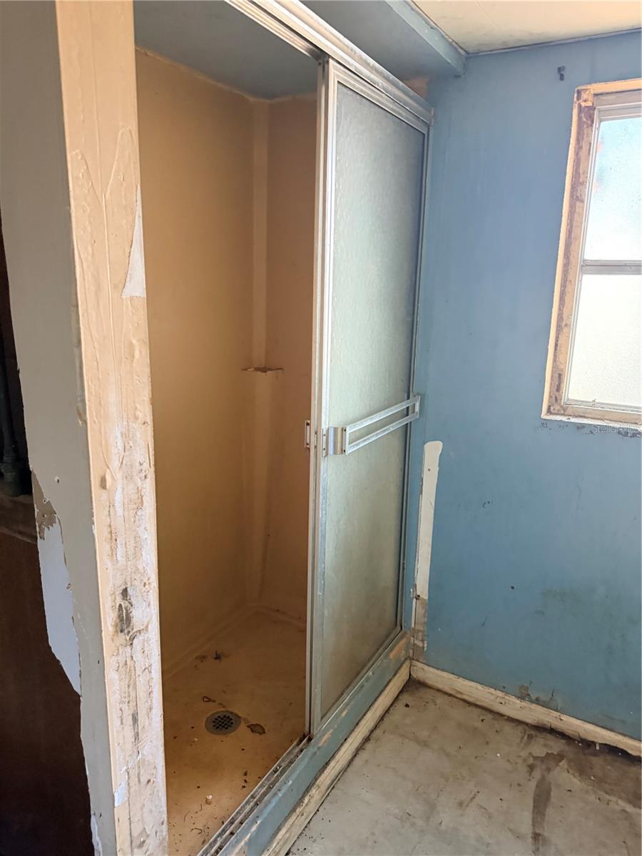 Image 7 of 14 For 708 Glad Road