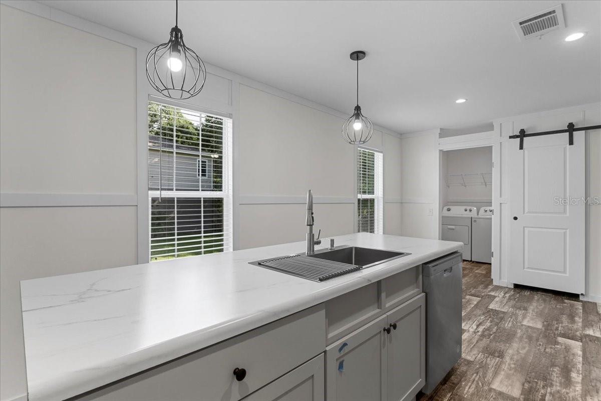 Image 6 of 33 For 2270 Griffin Road