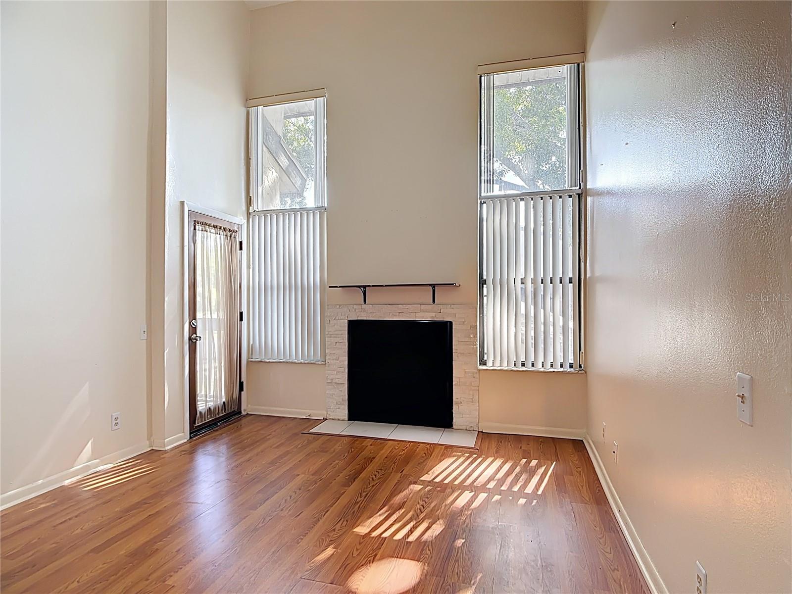 Image 5 of 58 For 2040 San Marcos Drive Se 202