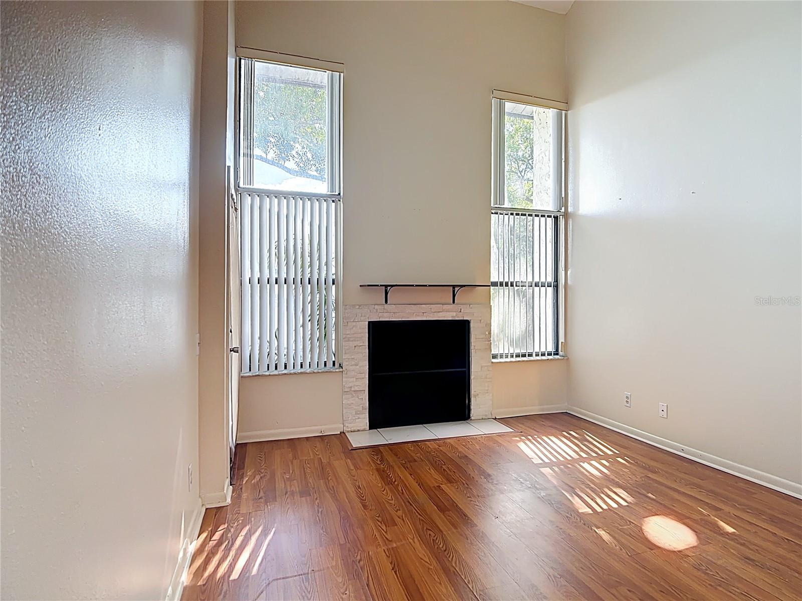 Image 6 of 58 For 2040 San Marcos Drive Se 202