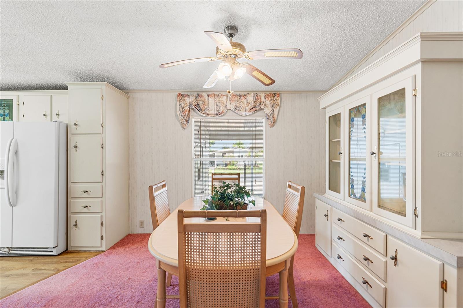 Image 8 of 33 For 6002 Grand Oaks Drive Se