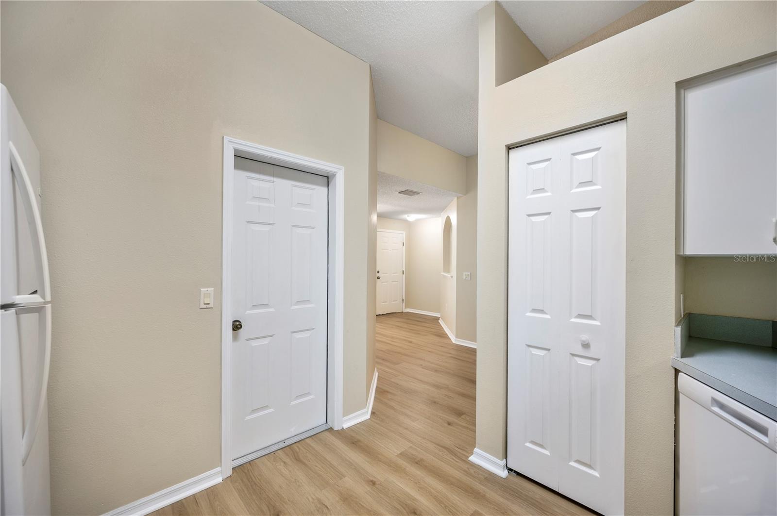 Image 8 of 29 For 2208 San Marcos Circle Se