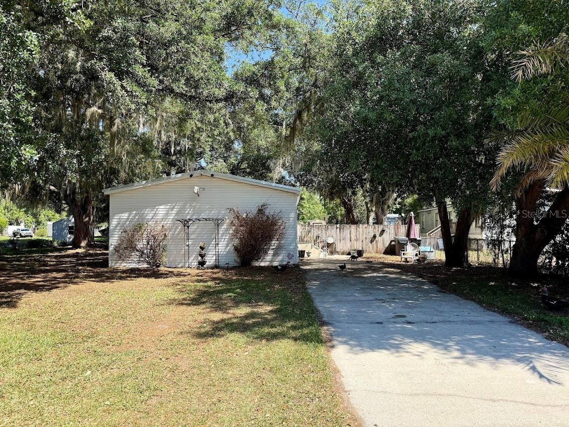 Image 6 of 19 For 4817 Rollinglen Loop W