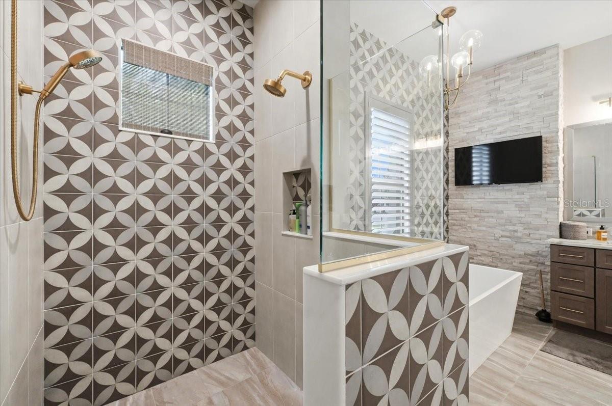 Image 31 of 80 For 2398 Heritage Lakes Drive