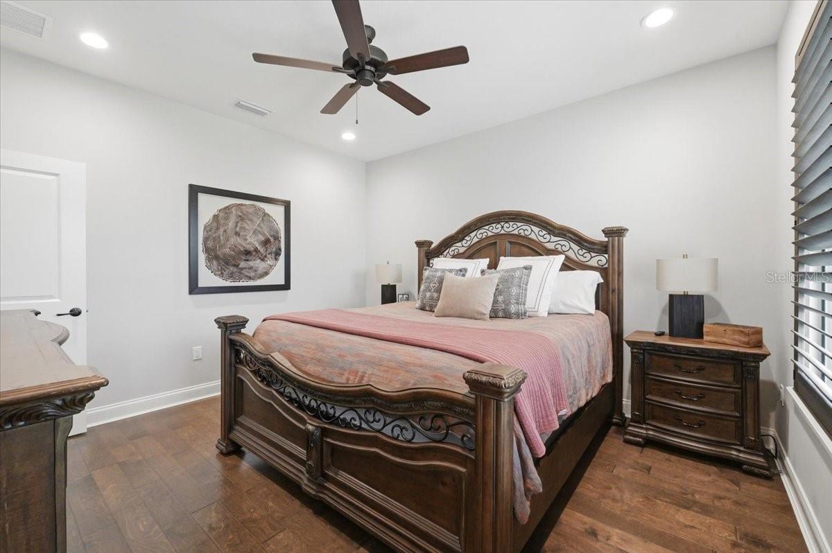 Image 44 of 80 For 2398 Heritage Lakes Drive