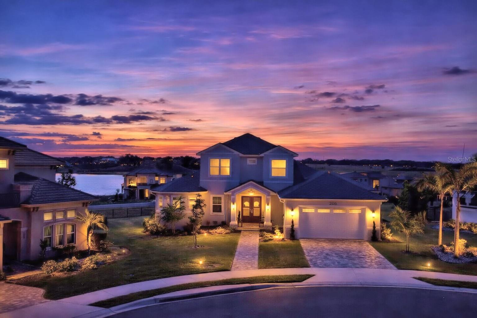 Image 2 of 100 For 203 Spring Azure Drive