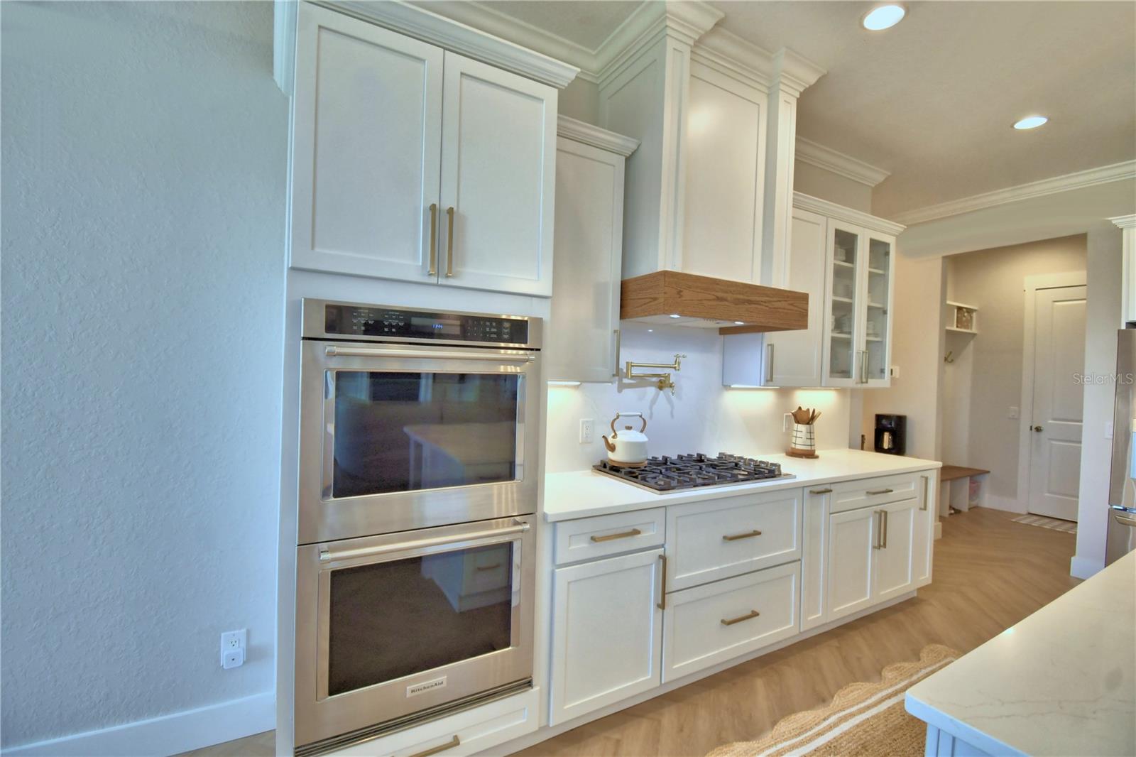 Image 20 of 100 For 203 Spring Azure Drive