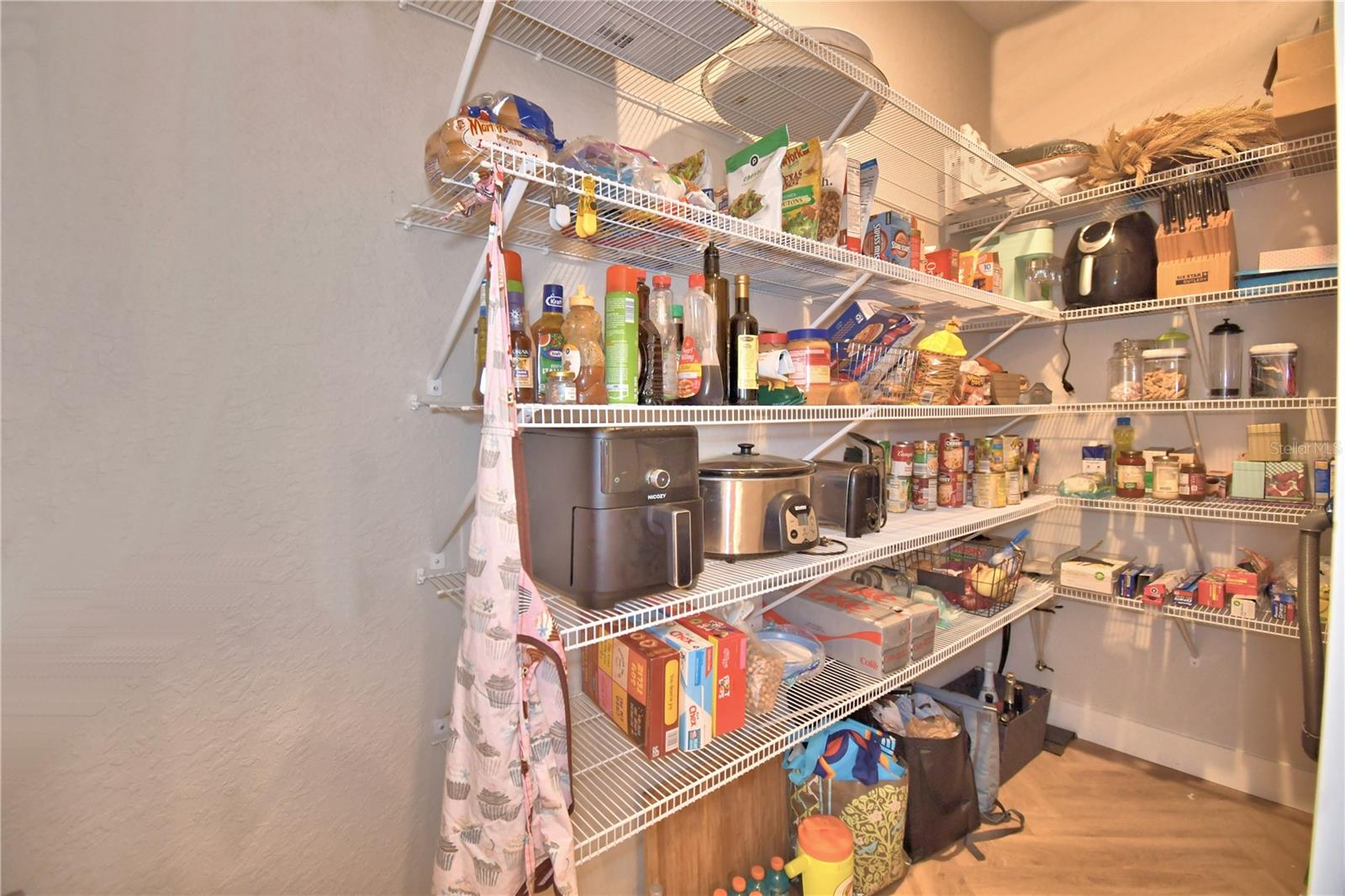 Image 28 of 100 For 203 Spring Azure Drive