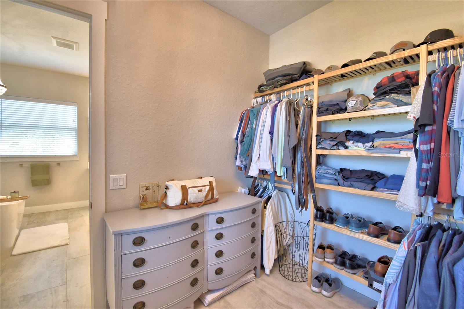 Image 59 of 100 For 203 Spring Azure Drive