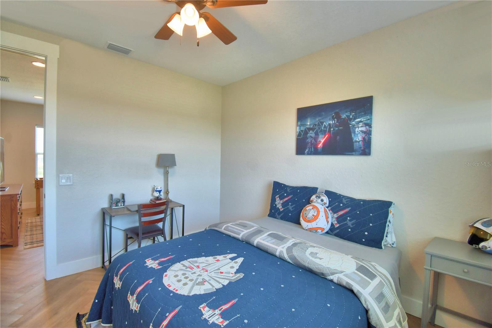 Image 76 of 100 For 203 Spring Azure Drive