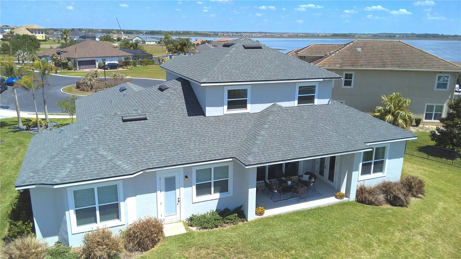 Image 83 of 100 For 203 Spring Azure Drive