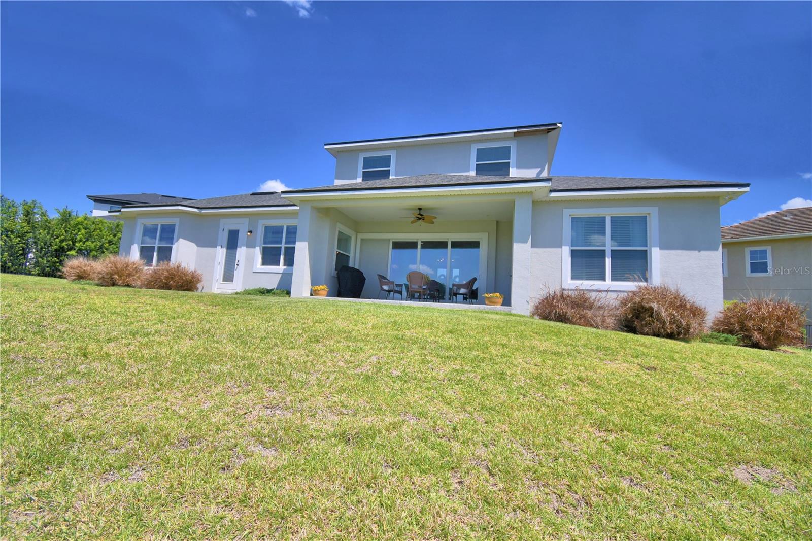 Image 84 of 100 For 203 Spring Azure Drive