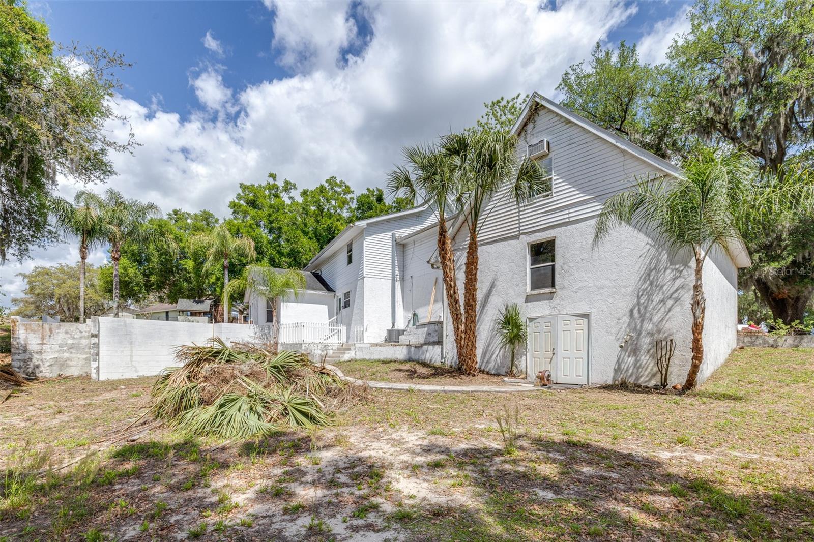 Image 19 of 25 For 954 Odoniel Drive