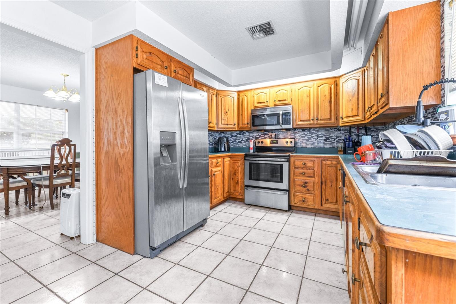 Image 7 of 25 For 954 Odoniel Drive