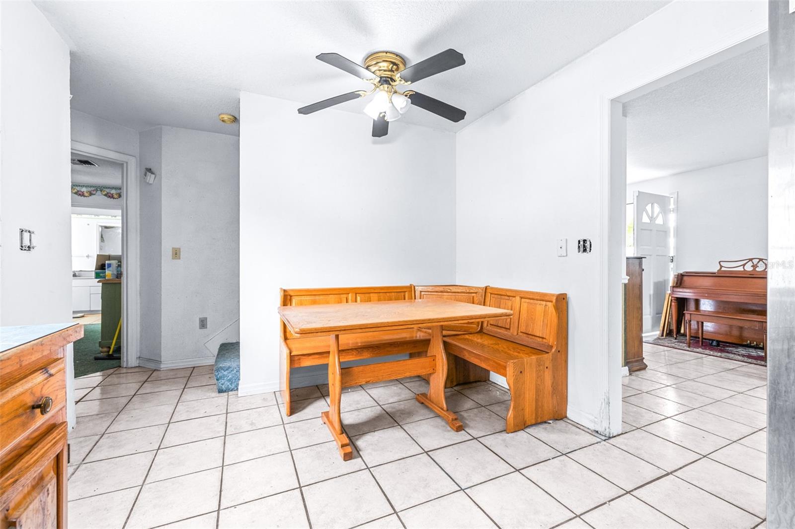 Image 8 of 25 For 954 Odoniel Drive