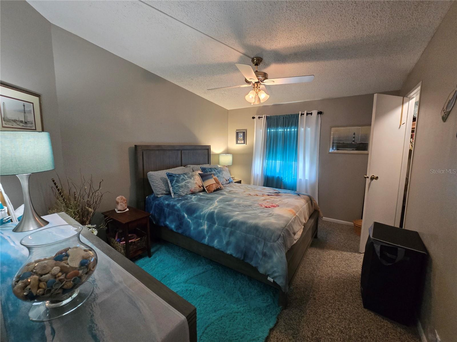 Image 24 of 100 For 336 Victoria Drive