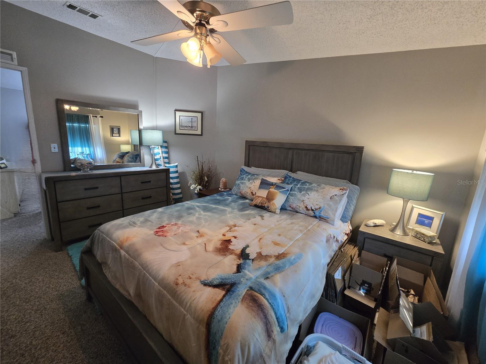 Image 26 of 100 For 336 Victoria Drive